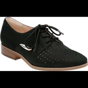 Clarks Hotel Molly Black Suede Oxford