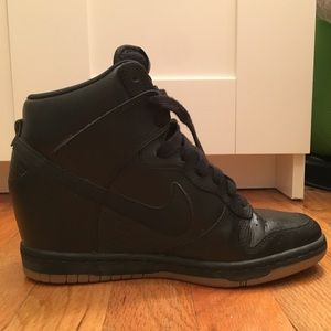 "Nike Dunk Sky Hi" Wedge Sneaker (Size 8)