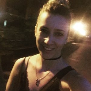 Meet your Posher, Natia