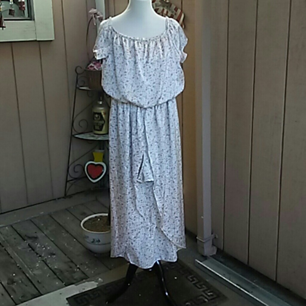 Women's dress
