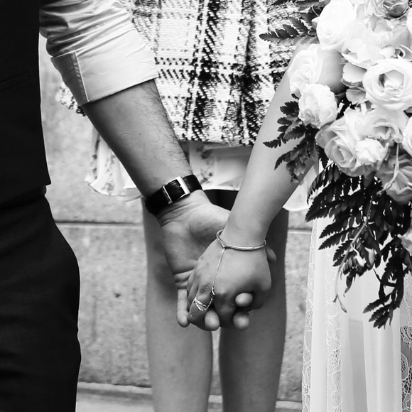 Meet your Posher, Melissa - Picture 2 of 3