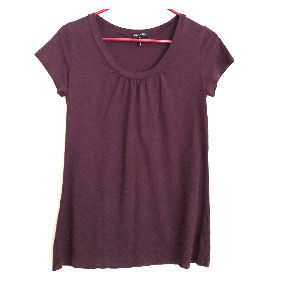 Daisy Fuentes T-shirt