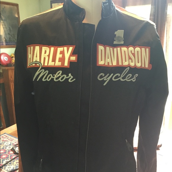 Harley Davidson Jacket - Picture 1 of 4