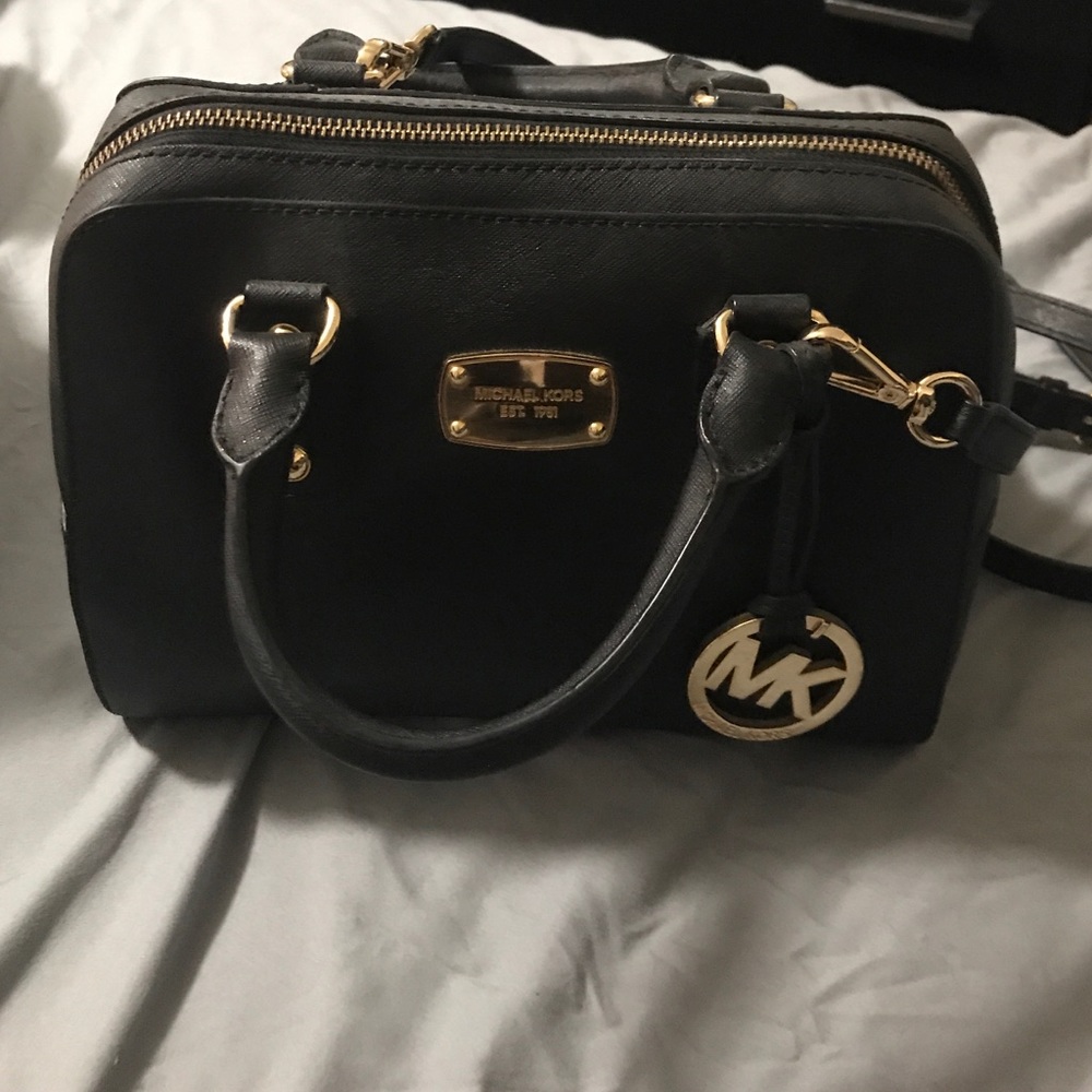Authentic Michael Kors purse ❤️