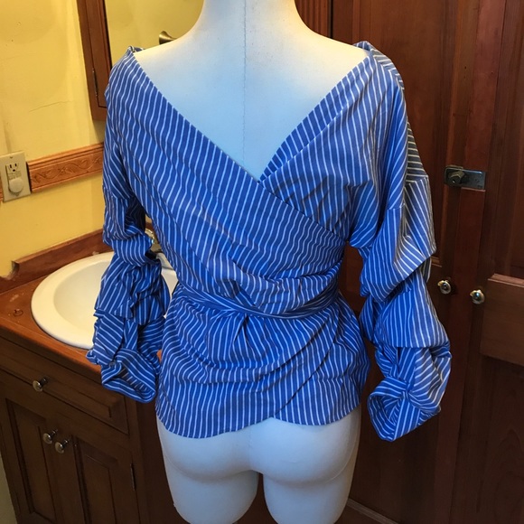 Zara blue striped poplin top. NEW* - Picture 4 of 5