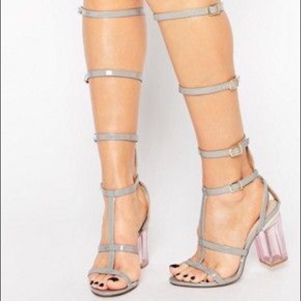 New Gladiator heeled sandal - Picture 1 of 8