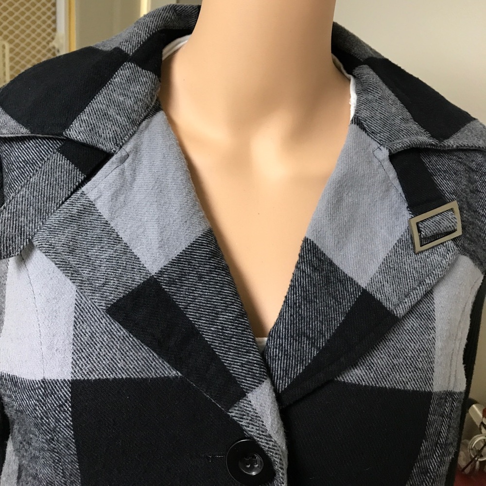Sweater Project jacket - Picture 2 of 7