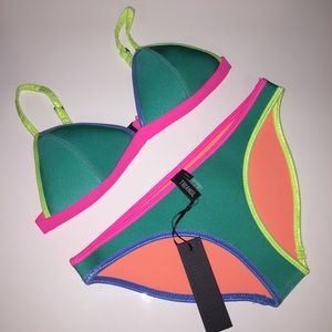 TRIANGL DOLLY THUNDERBOLT