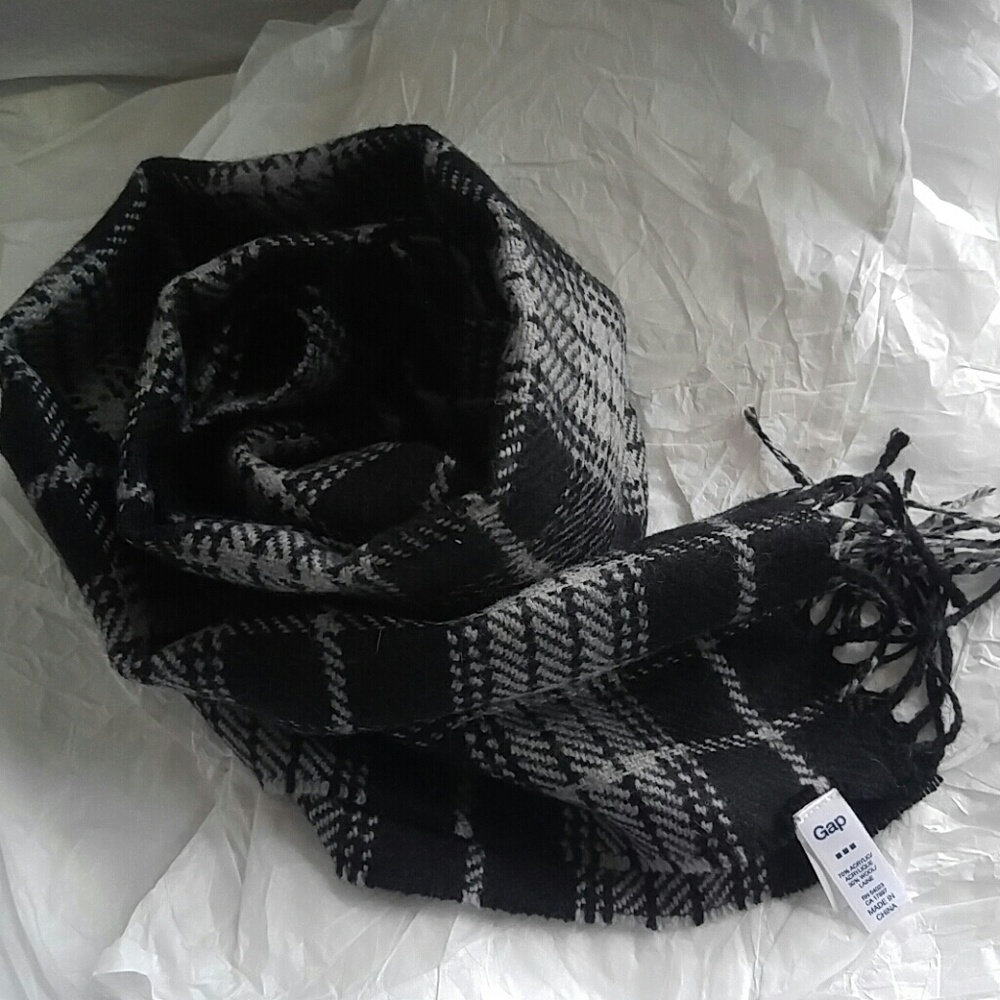 Scarf