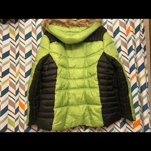 COOGE winter coat with removable hood.