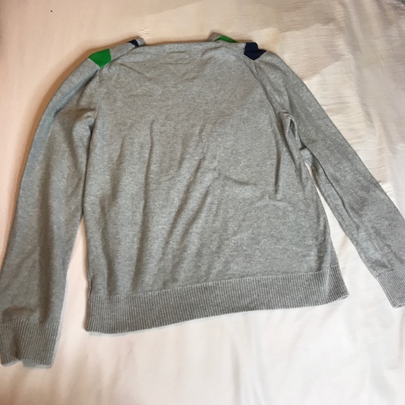 Expresa V-neck sweater - Picture 5 of 5