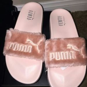 Pink Fenty puma slides