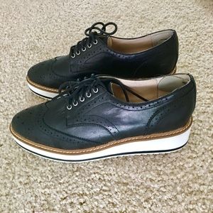 Shelly's London platform Oxford shoes