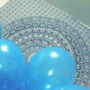 Meet your Posher, Clemencia