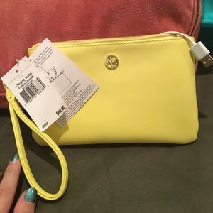 Charging Clutch/Wristlet Wallet