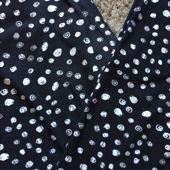 Lularoe os leggings - Picture 2 of 3