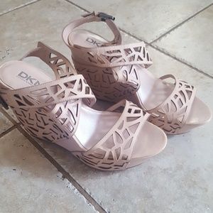 DKNY wedges