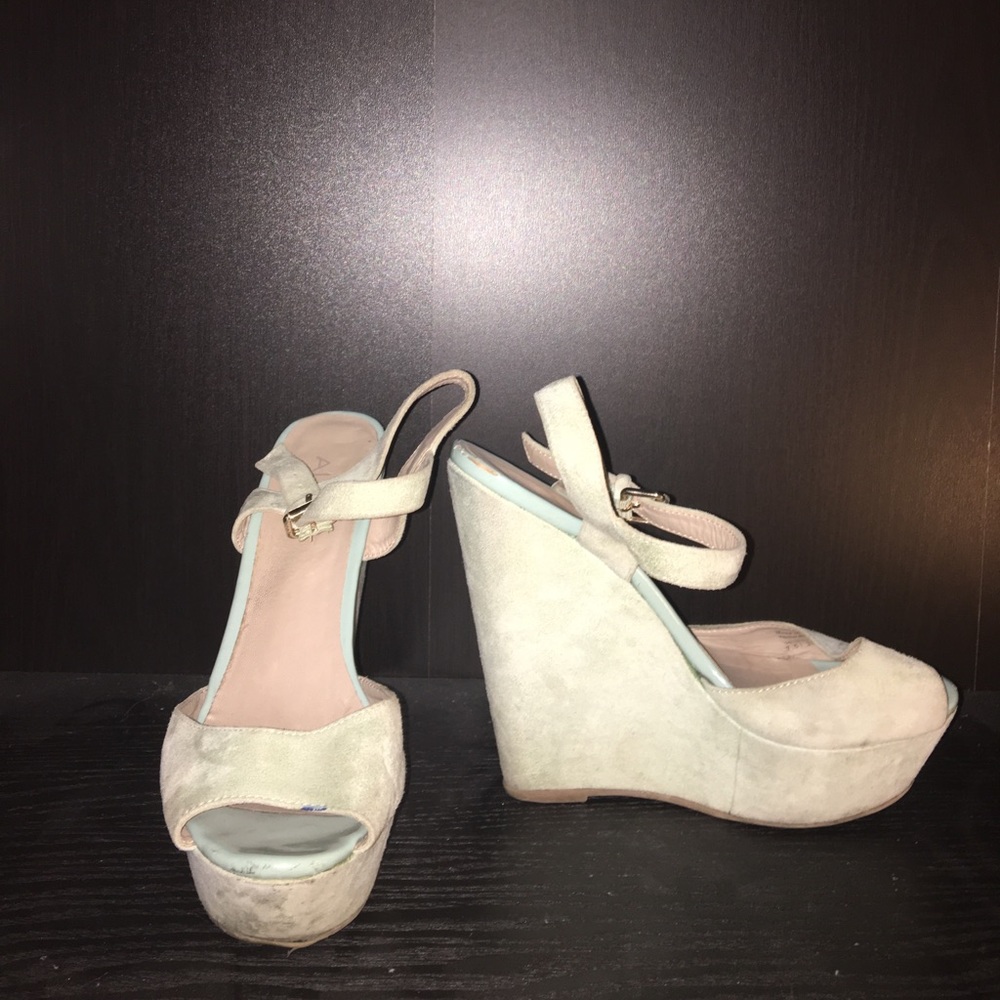 Light sea foam green ALDO wedges