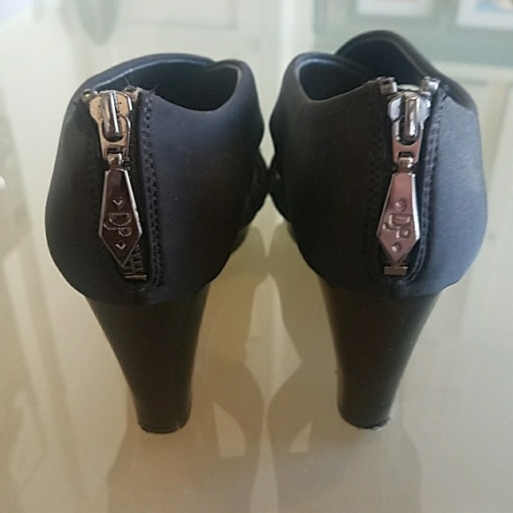 ♥ Donald J. Pliner Peep toe wedges - Picture 5 of 5