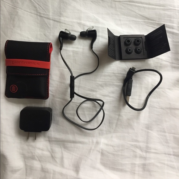 Bluetooth headphones - Picture 1 of 4