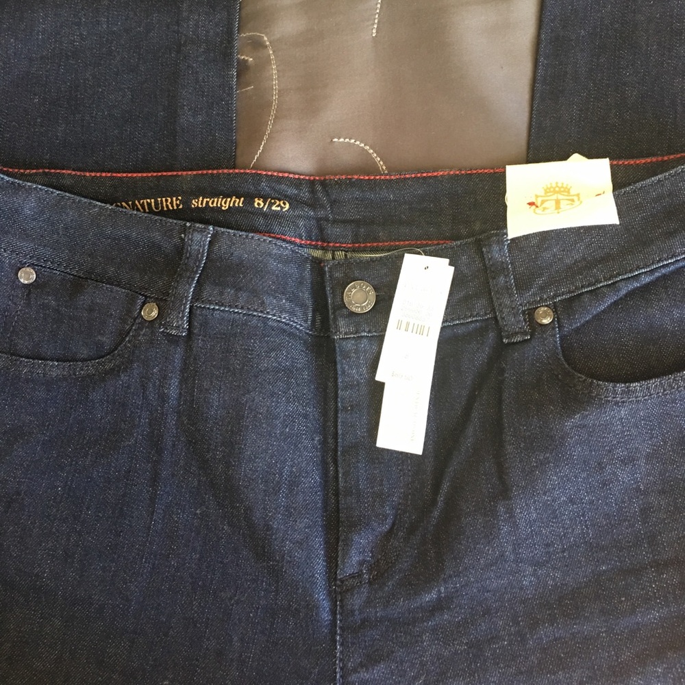 Jeans NWT signature straight 8/29