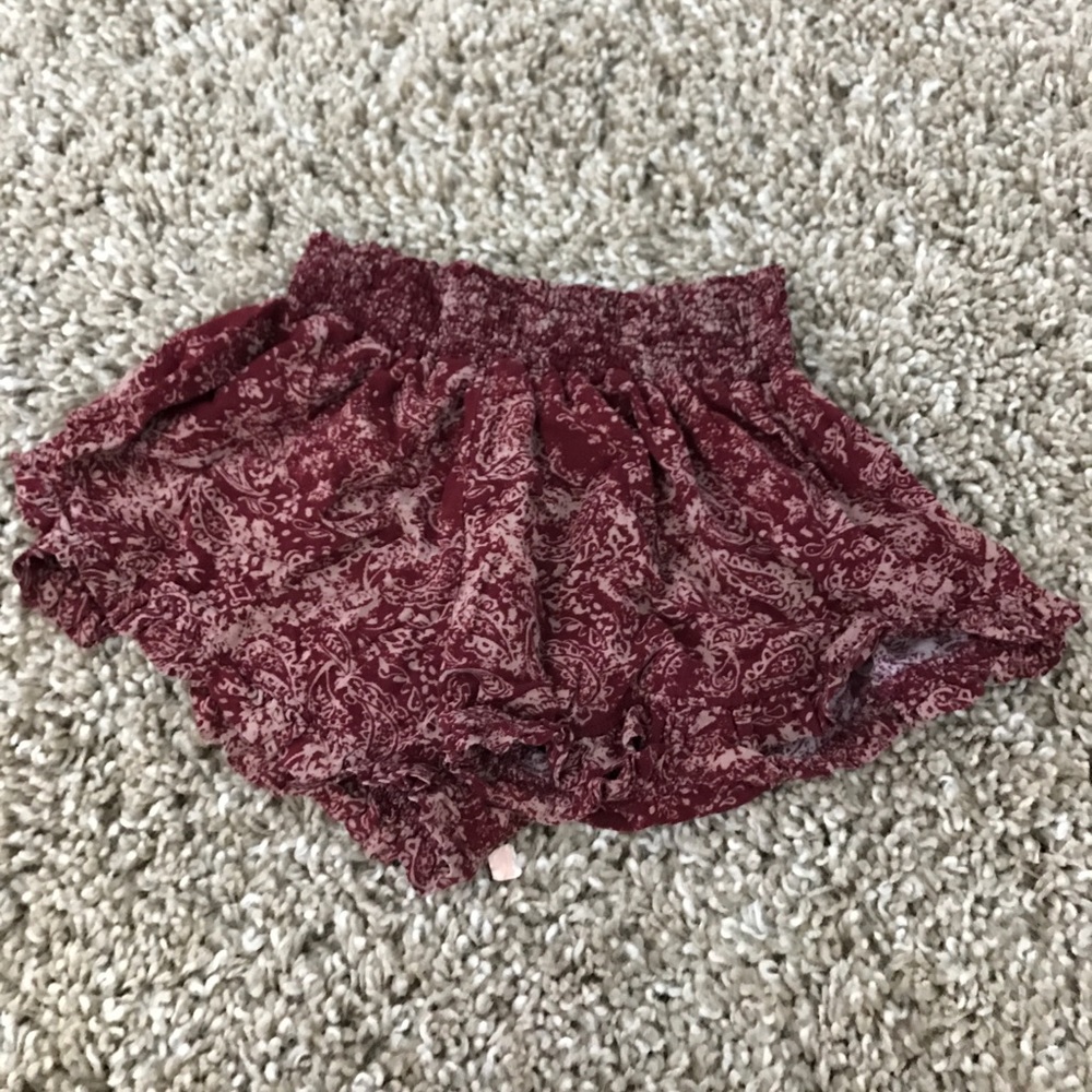 Really pretty maroon shorts