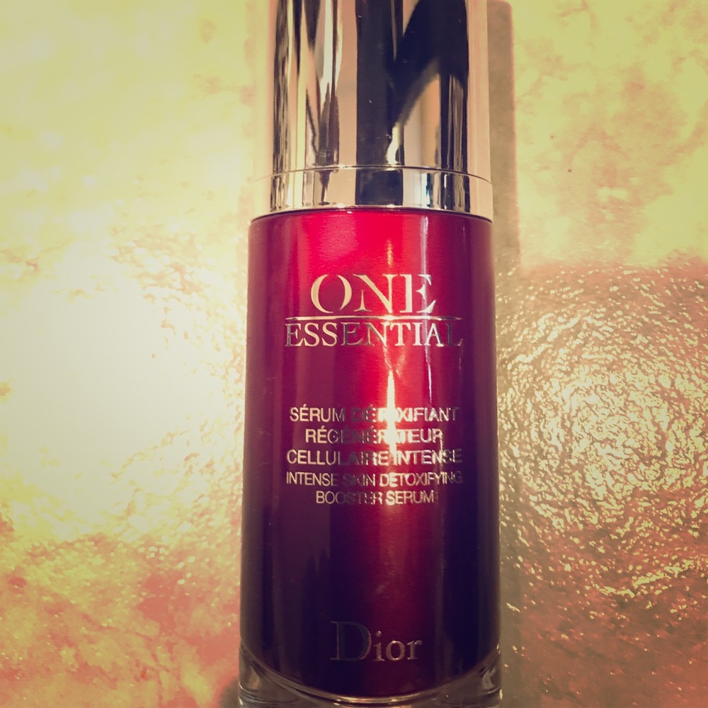 Dior one essential detox booster unused *no box*