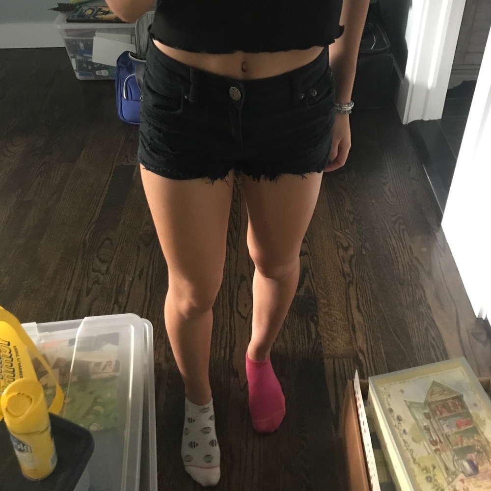 Black american eagle shorts