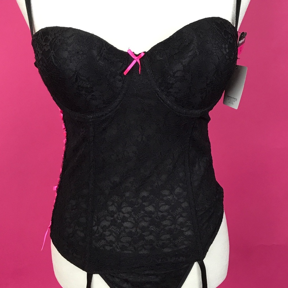 Lace corset w/ hot pink lace up side + g-string - Picture 3 of 6