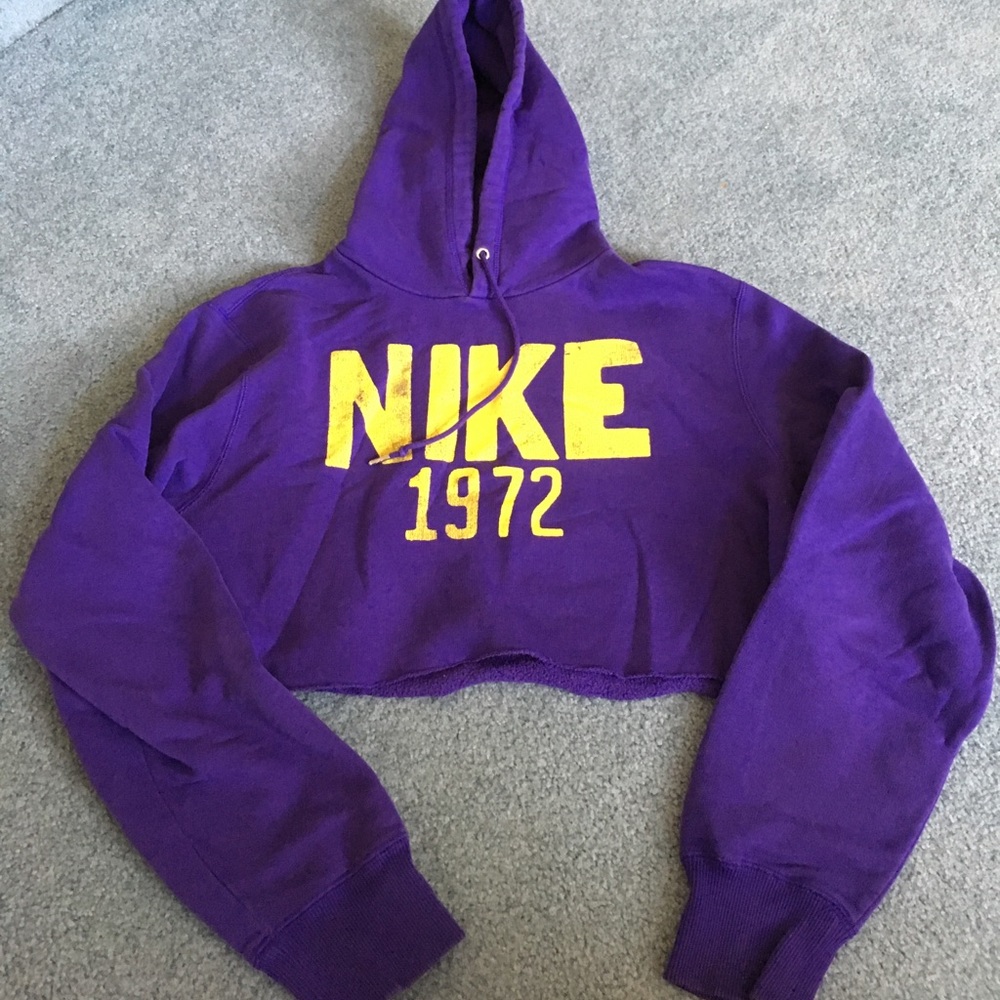 Vintage Nike crop