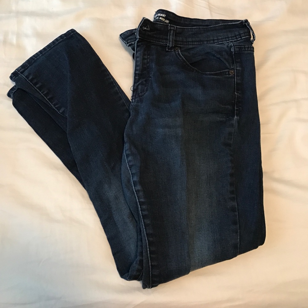 Dark Skinny Jeans