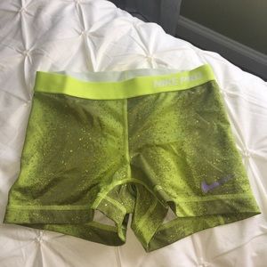 Nike Pro Spandex!! AMAZING QUALITY