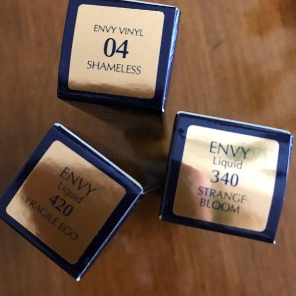 Ester Lauder Three New lip colors