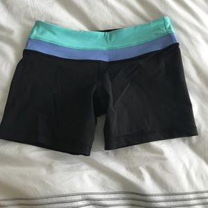 Lulu lemon spandex shorts