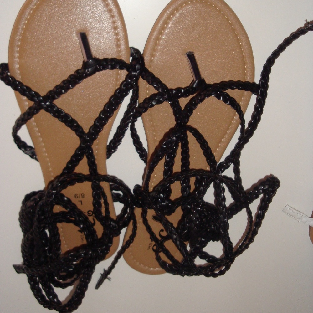 Sandals - Picture 6 of 6