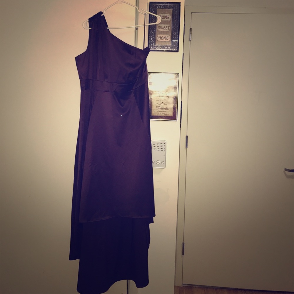 Plum purple Tarzan strapped dress.