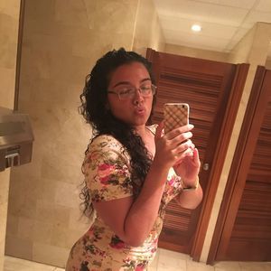 Meet your Posher, Venus