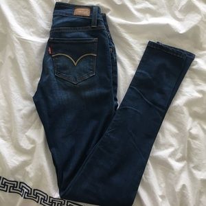 Levi Skinny Jeans