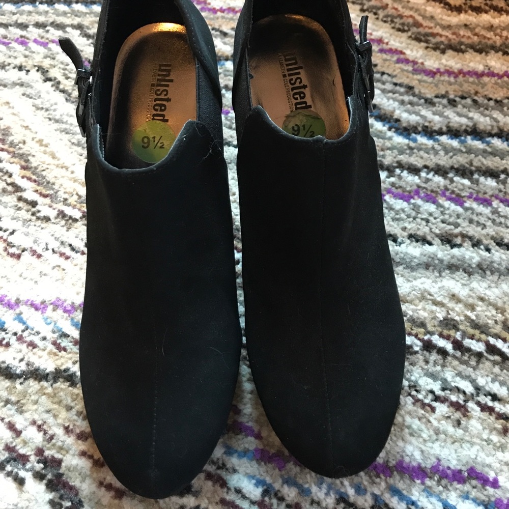 High heel booties