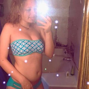 Meet your Posher, Alycia