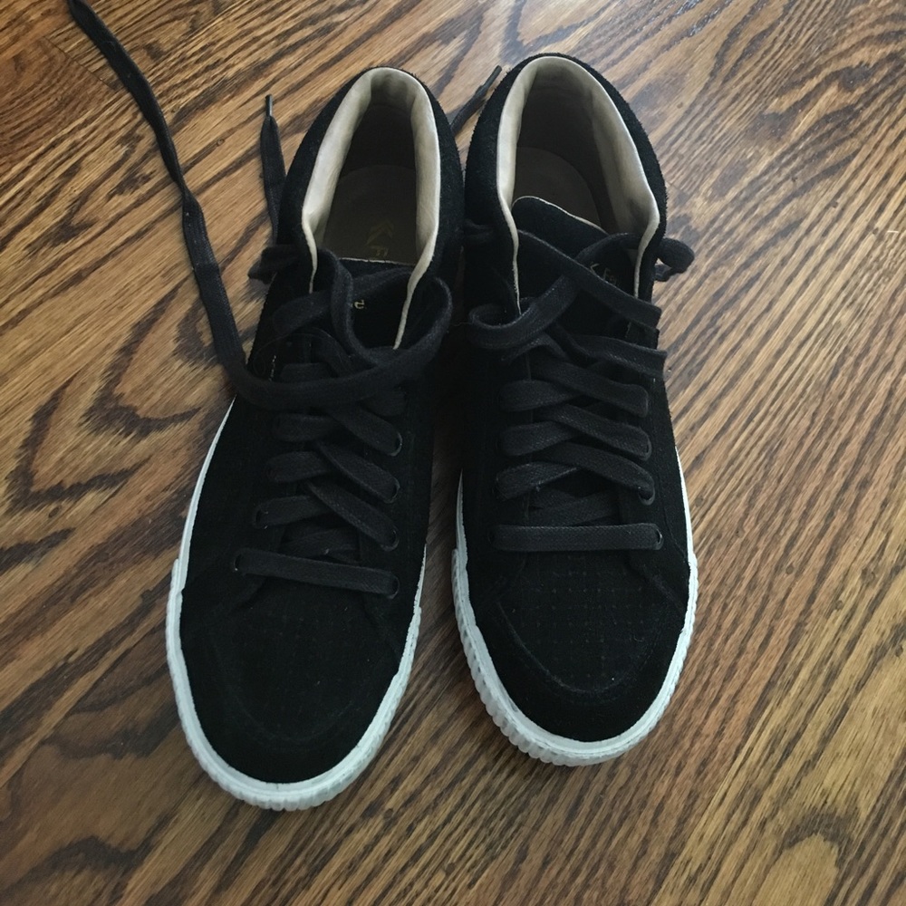 Platform black feiyue sneakers