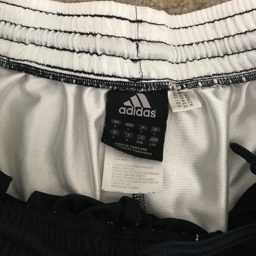 Men's asides training shorts - Picture 5 of 5
