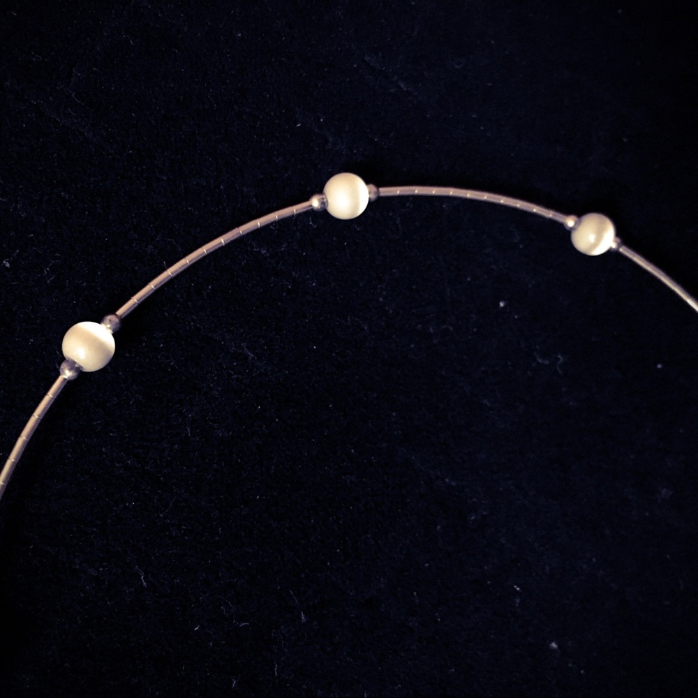 Sterling silver necklace with white stone