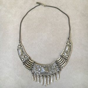 Vanessa Mooney silver statement necklace