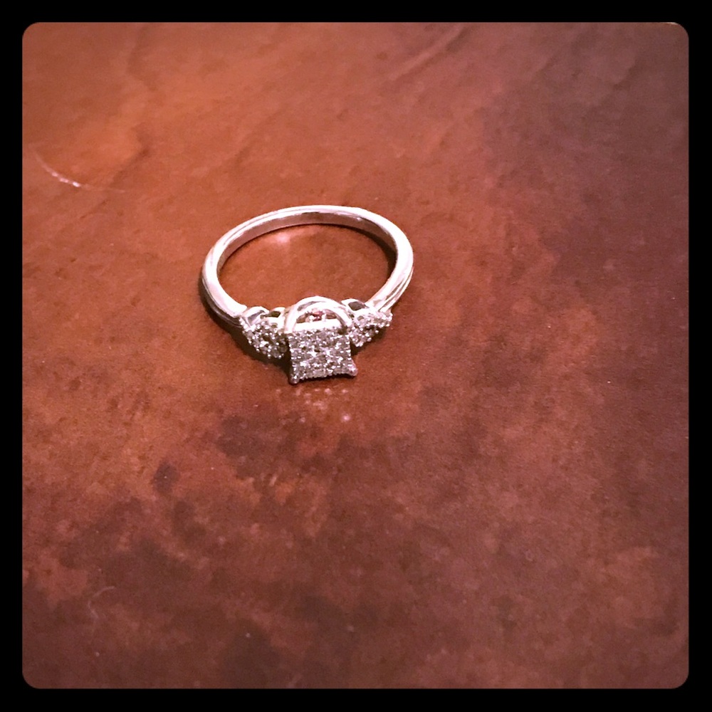 Diamond promise ring
