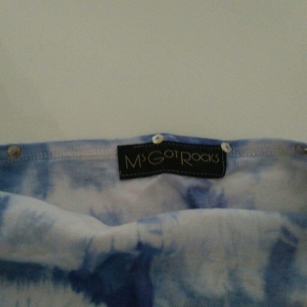 Ms GOT ROCKS halter top - Picture 2 of 3