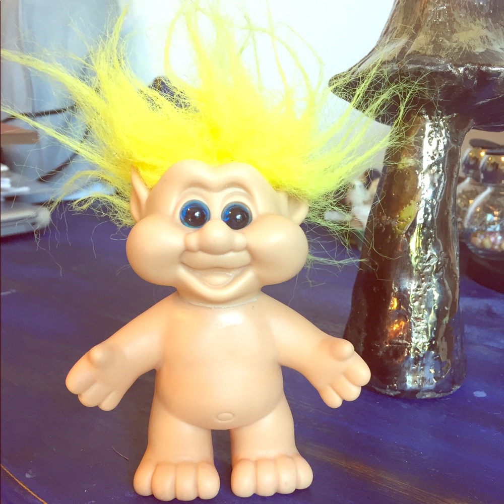 Yellow Haired Troll! Big Blue Eyes!