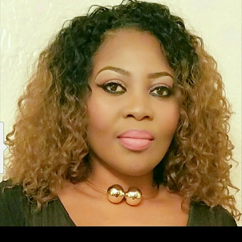 Meet your Posher, Tajah