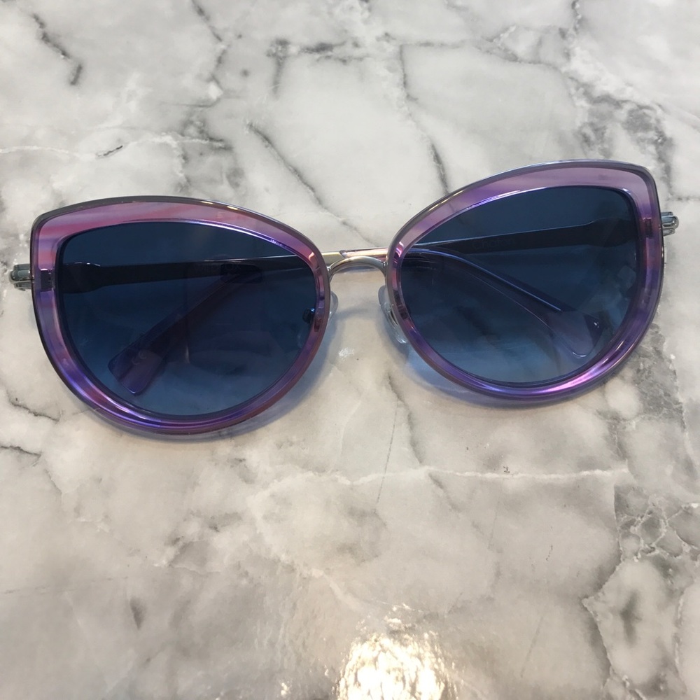 💲ALE 🎉Wildfox "Chaton" Purple Cat-Eye Sunglasses
