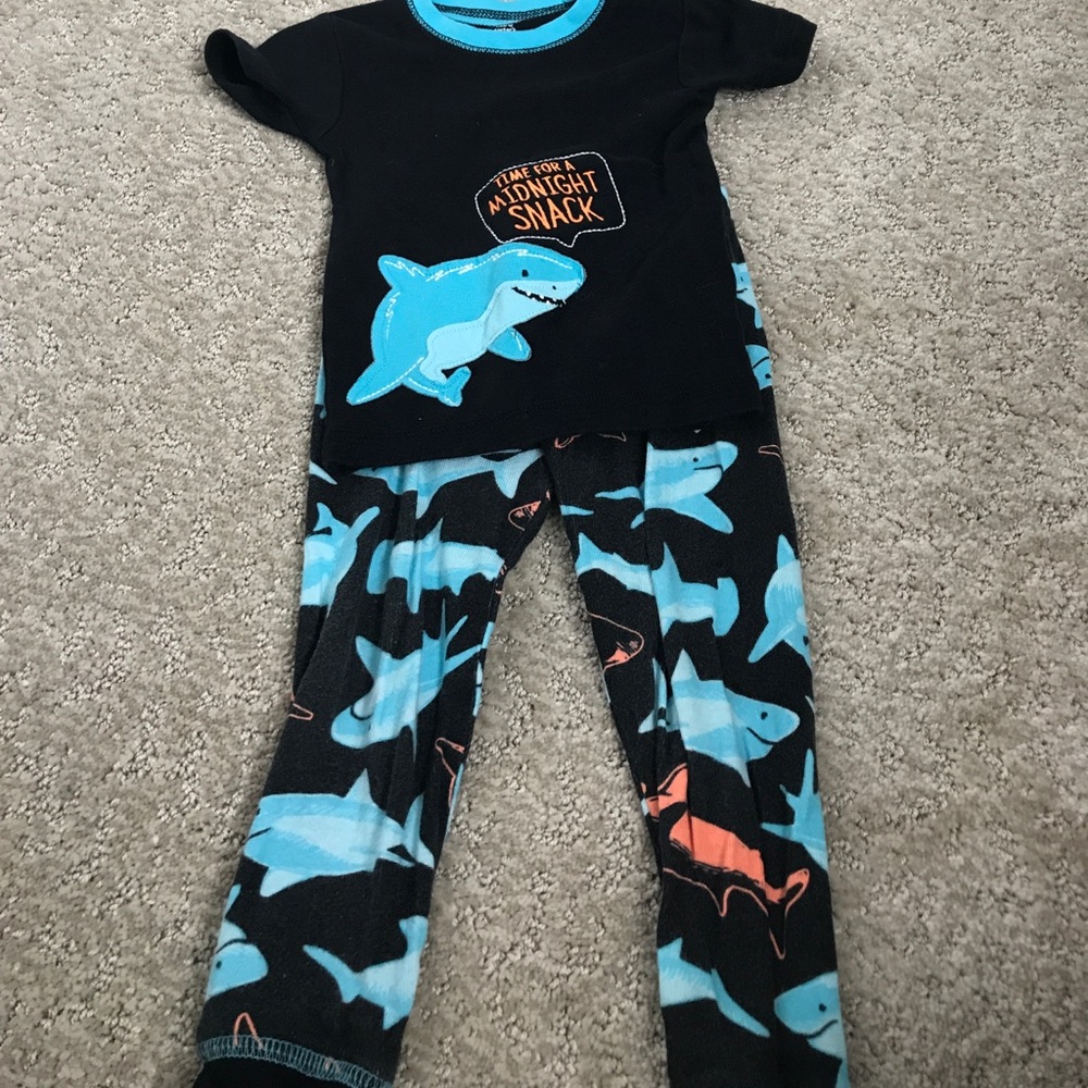 Carters shark pajamas, 4pc set